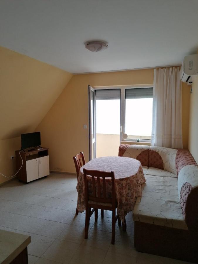 Villa Krisia Apartments โซโซโปล ภายนอก รูปภาพ