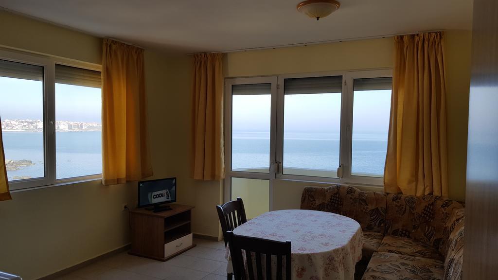 Villa Krisia Apartments โซโซโปล ภายนอก รูปภาพ